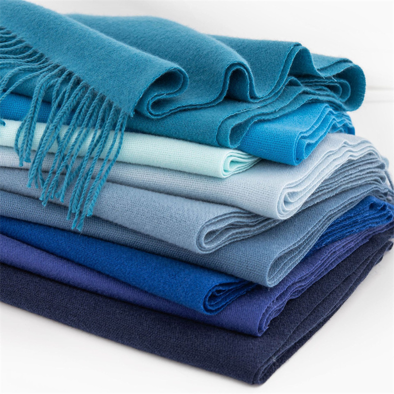 Cashmere Pashmina Wrap - 2024 秋のスカーフ女性のためのロング暖かいカシミヤスカーフ冬ヒジャーブ固体女性ショールラップ女性パシュミナバンダナヘッドスカーフ