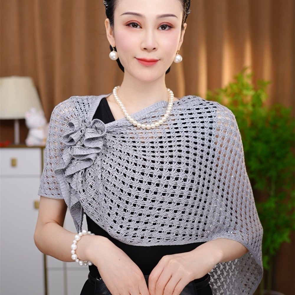 キラキラデザインの透かし彫りカーディガン、フロントバックルデ - Shawl Wrap Winter のレビューと価格