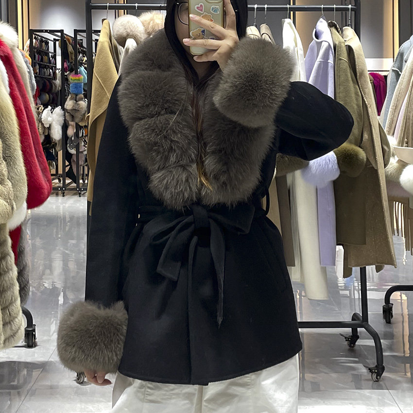 JANEFUR 2026 ウールコート本物のキツネの毛皮の襟 - Wool Coat Peacoat のレビューと価格
